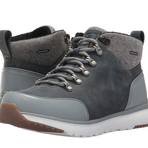 UGG Mens Olivert Norse Green Boots 11.5